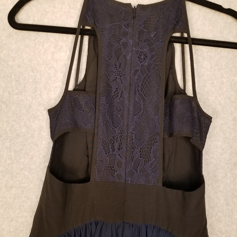 EUC BCBG Generation Navy Maxi With Black Lace Bodice  Size 0 - Picture 8 of 10